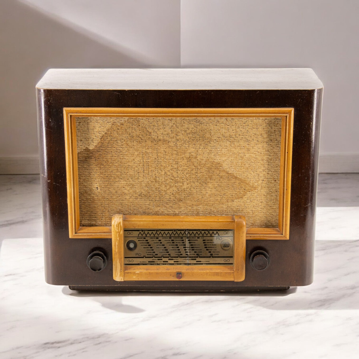 Philips Vintage 50's Bluetooth Radio