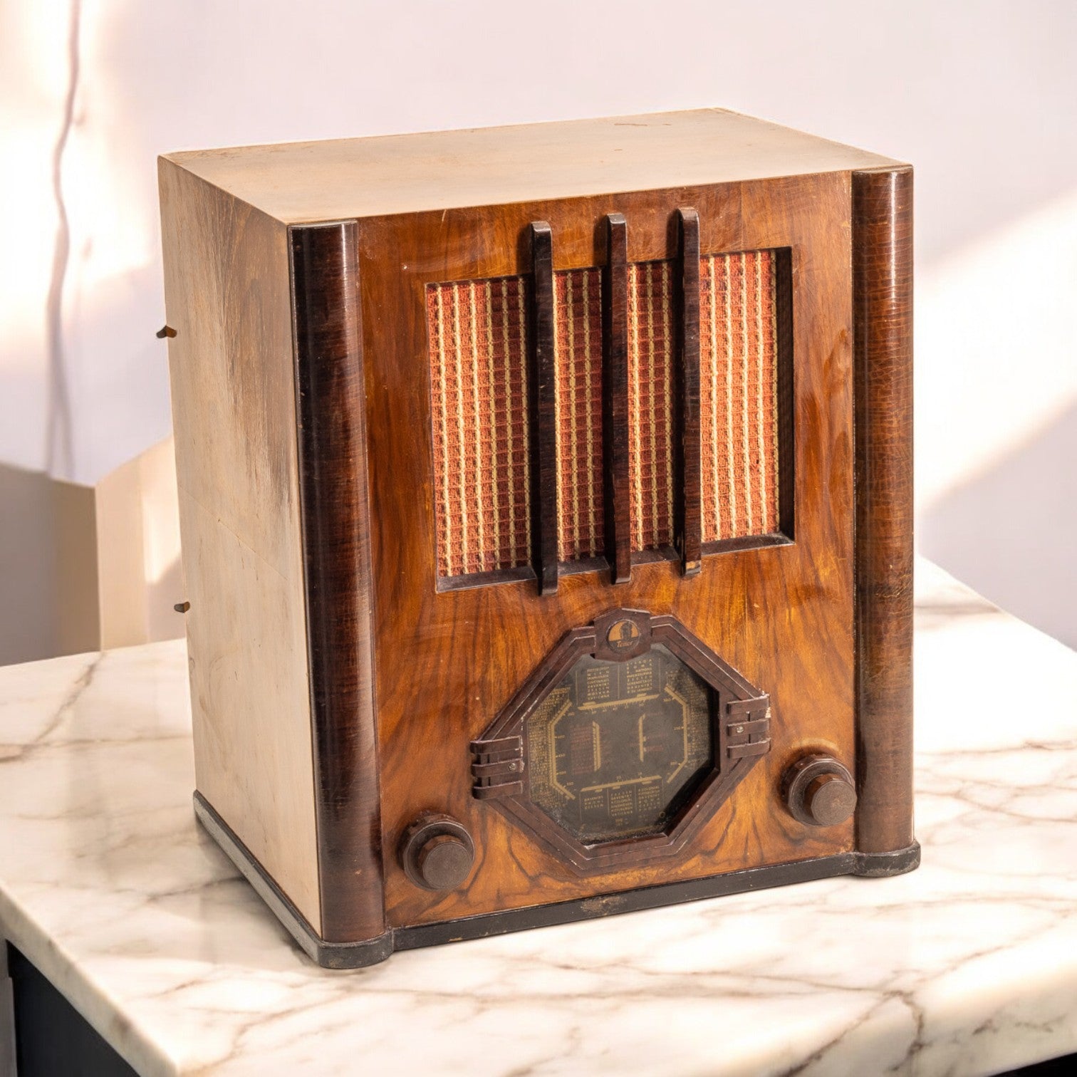 Vintage 30'S Tenor Bluetooth Radio